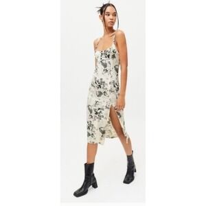 Urban Outfitters | Dresses | Urban Outfitters Kimchi Blue Martina Lace Trim  Buttonfront Midi Dress Large | Poshmark